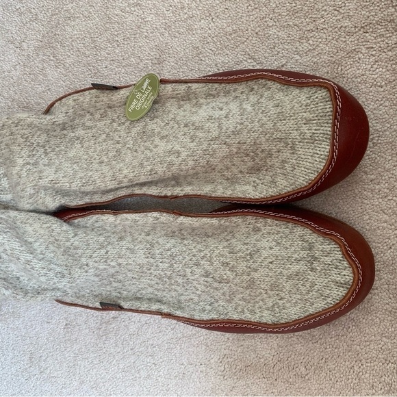 Acorn - The Original Slipper Sock - Picture 14 of 16